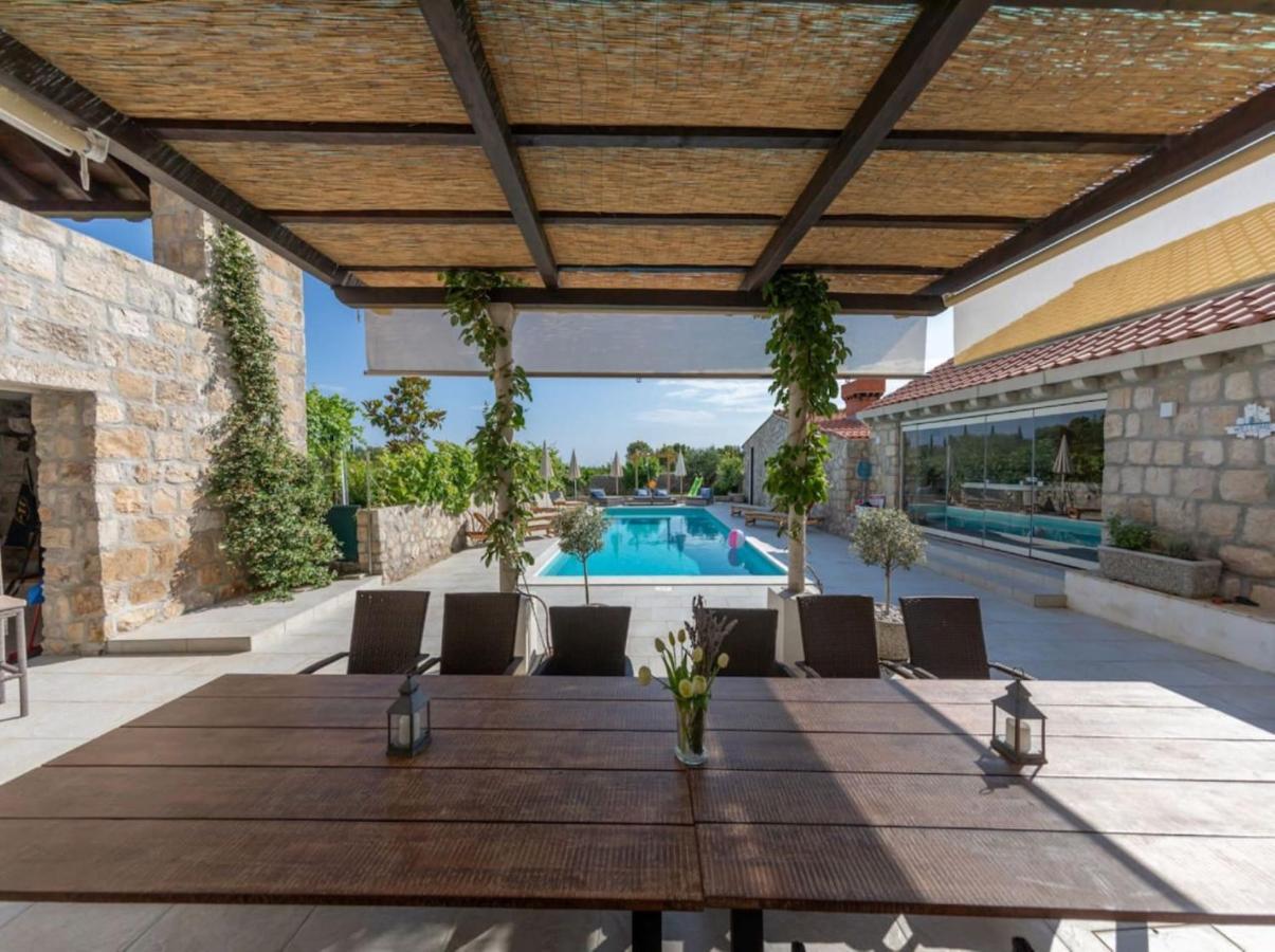 Villa Joe Čilipi 외부 사진